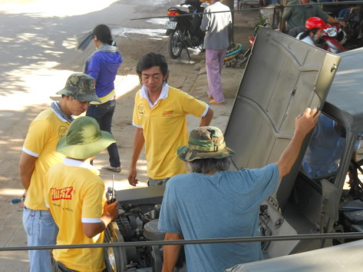 HÌNH ẢNH SAIGONJEEP VÀ SIDECAR OFFROAD TẠI NHƠN TRẠCH 30/04/2011