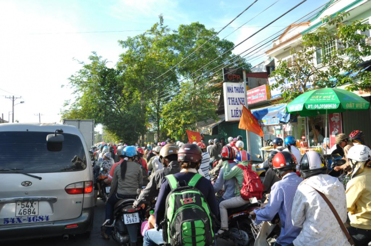 HÌNH ẢNH SAIGONJEEP VÀ SIDECAR OFFROAD TẠI NHƠN TRẠCH 30/04/2011