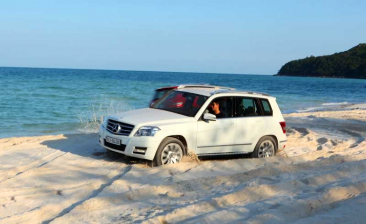 Ảnh ký sự đoàn Mercedes GLK chào đón bình minh trên đảo Phú Quốc