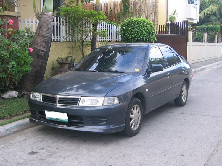 Nhờ tư vấn về các đời xe Lancer Gala Nhờ tư vấn về các đời xe Lancer Gala