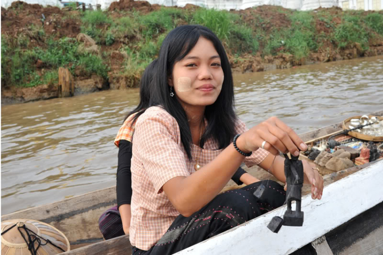 Phong cảnh thiên nhiên, cuộc sống trên hồ Inle - Myanmar