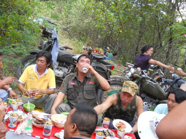 HÌNH ẢNH SAIGONJEEP VÀ SIDECAR OFFROAD TẠI NHƠN TRẠCH 30/04/2011