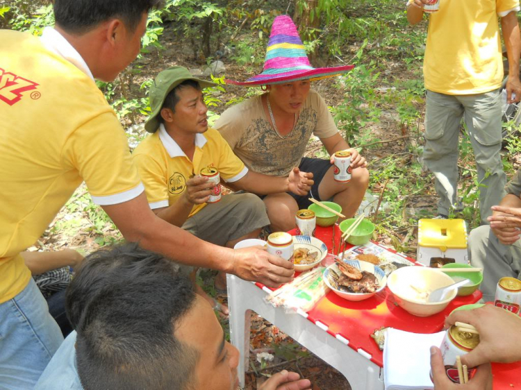 HÌNH ẢNH SAIGONJEEP VÀ SIDECAR OFFROAD TẠI NHƠN TRẠCH 30/04/2011