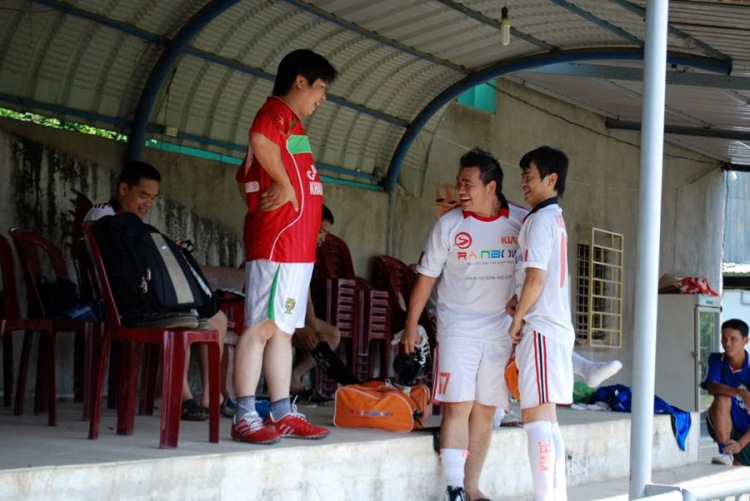 Hình ảnh trận giao hữu KIA SG - BH (07/05/2011) Hình ảnh trận giao hữu KIA SG - BH (07/05/2011)