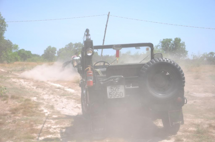 HÌNH ẢNH SAIGONJEEP VÀ SIDECAR OFFROAD TẠI NHƠN TRẠCH 30/04/2011