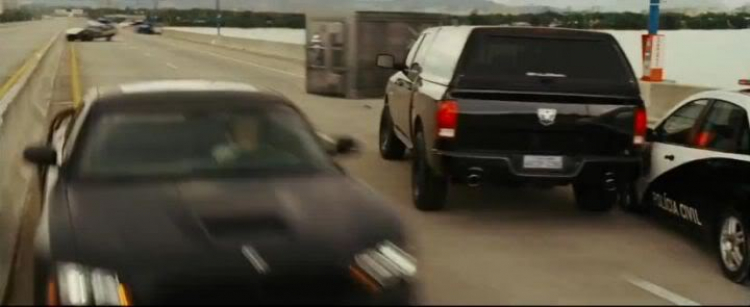 [Đố Vui]: Phim đua xe tốc độ Fast Five - Coi hình đoán xe