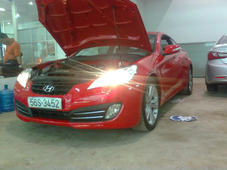 Hyundai  Genesis Coupe 2.0T