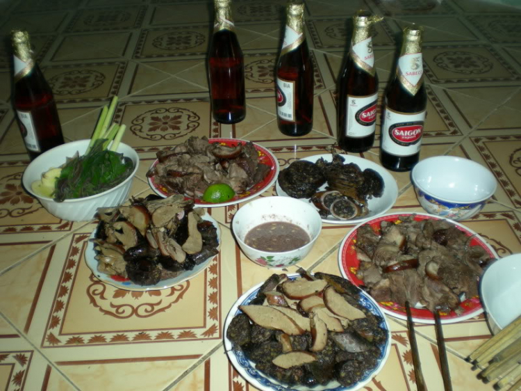Ăn vặt ở Sài Gòn, làm sao cho "đã"?