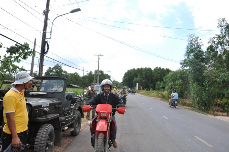 HÌNH ẢNH SAIGONJEEP VÀ SIDECAR OFFROAD TẠI NHƠN TRẠCH 30/04/2011