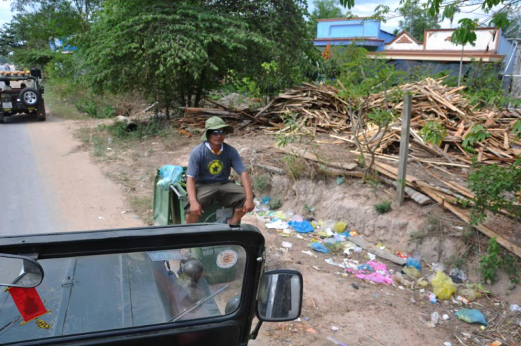 HÌNH ẢNH SAIGONJEEP VÀ SIDECAR OFFROAD TẠI NHƠN TRẠCH 30/04/2011