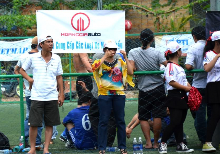 Tường thuật các trận bóng XNLFC trong mùa giải 2011