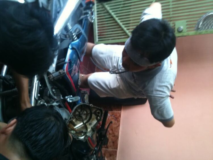 THành lập Hội những người mê và chơi xe Motor Honda LA 250cc THành lập Hội những người mê và chơi xe Motor Honda LA 250cc
