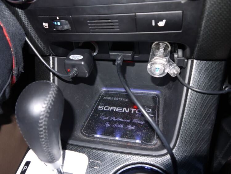 SORENTO CỦA EM (update trang 10, nội thất,phát wifi trên oto trang 18,19,20) SORENTO CỦA EM (update trang 10, nội thất,phát wifi trên oto trang 18,19,20)