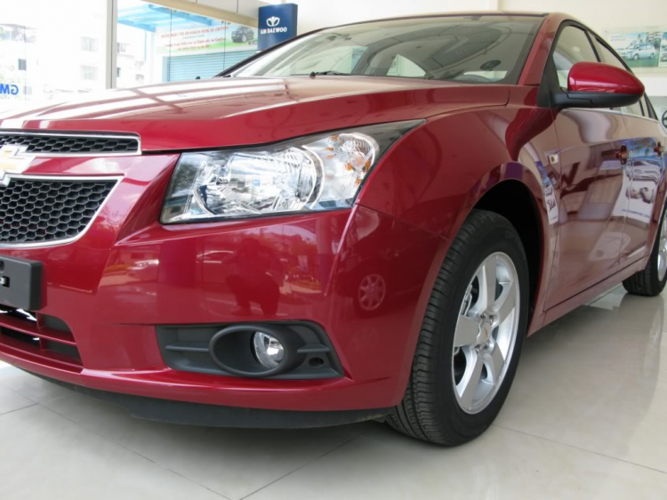 Giới thiệu và thông số xe Chevrolet Cruze LS, LT,LTZ box quảng cáo.