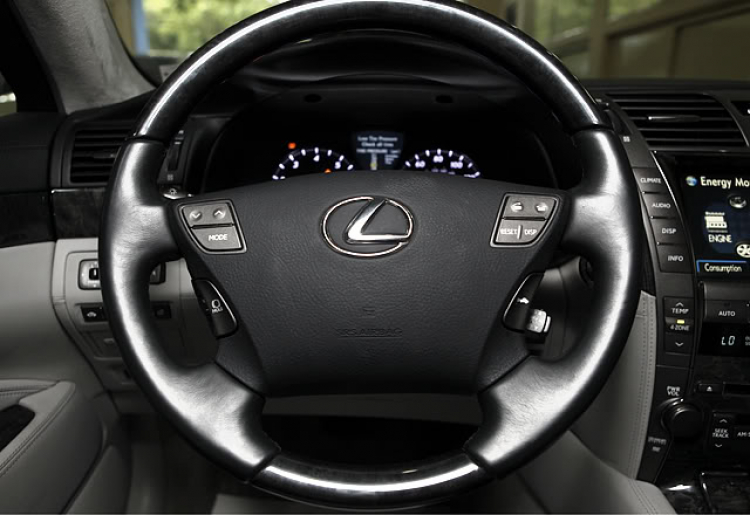 Lexus LS430, LS460/L, LS600h/L - Im Lặng Là Vàng Lexus LS430, LS460/L, LS600h/L - Im Lặng Là Vàng
