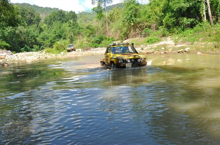 Sắc màu bóng đêm và những con ma rừng !!!