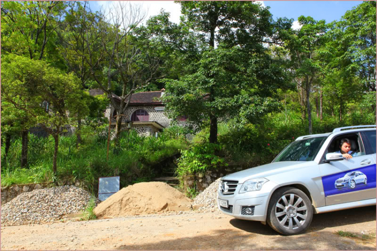 GLK chinh phục đỉnh Bạch Mã cao 1450m GLK chinh phục đỉnh Bạch Mã cao 1450m
