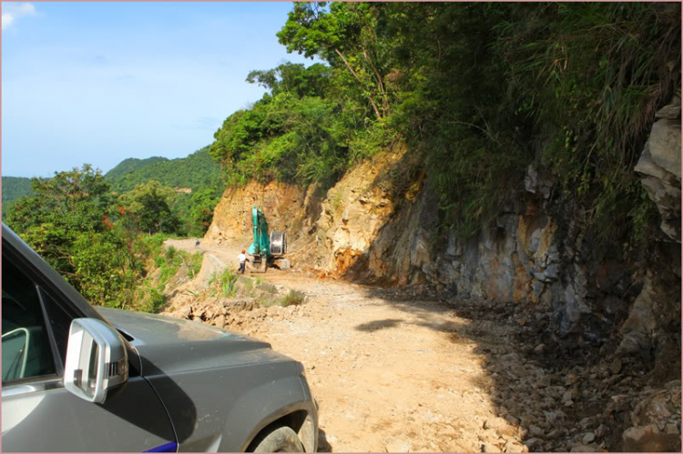 GLK chinh phục đỉnh Bạch Mã cao 1450m GLK chinh phục đỉnh Bạch Mã cao 1450m