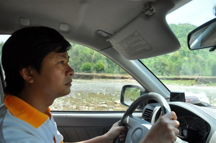 Sắc màu bóng đêm và những con ma rừng !!! Sắc màu bóng đêm và những con ma rừng !!!