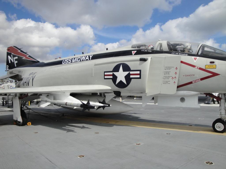 HFC : Thăm hàng không mẫu hạm USS MIDWAY ở San Diego / California