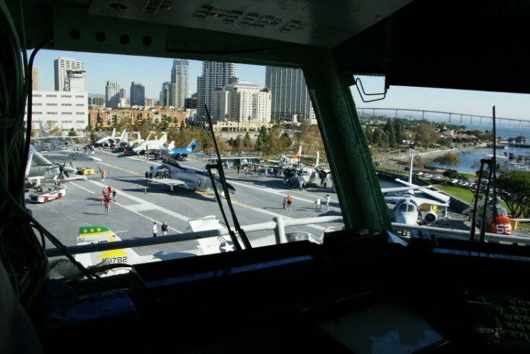 HFC : Thăm hàng không mẫu hạm USS MIDWAY ở San Diego / California