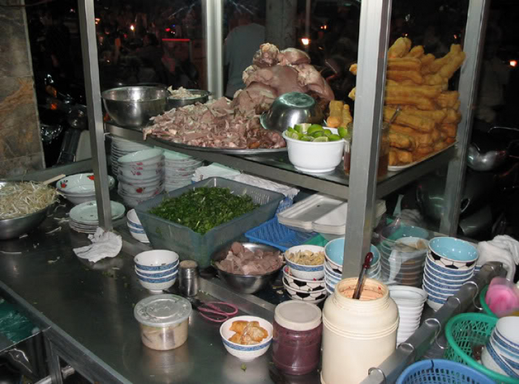 Ăn vặt ở Sài Gòn, làm sao cho "đã"?