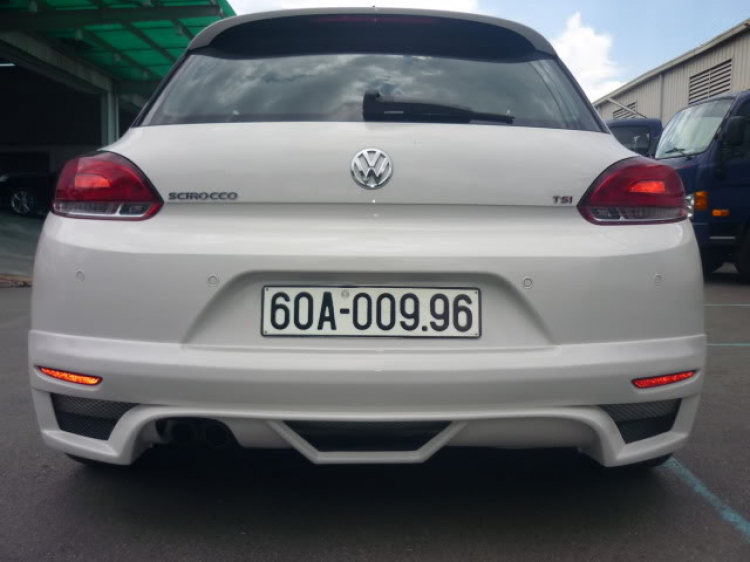 Scirocco đã lắp bodykit rồi này