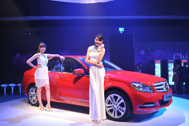 Mercedes Fascination Motorshow 2011 & New C Class 2012 Chính Thức Ra Mắt tại Hà Hội