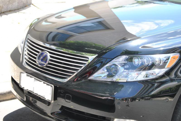 Lexus LS430, LS460/L,  LS600h/L - Im Lặng Là Vàng