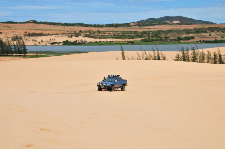 Cùng gia đình dạo chơi đồi cát Phan Thiết Cùng gia đình dạo chơi đồi cát Phan Thiết