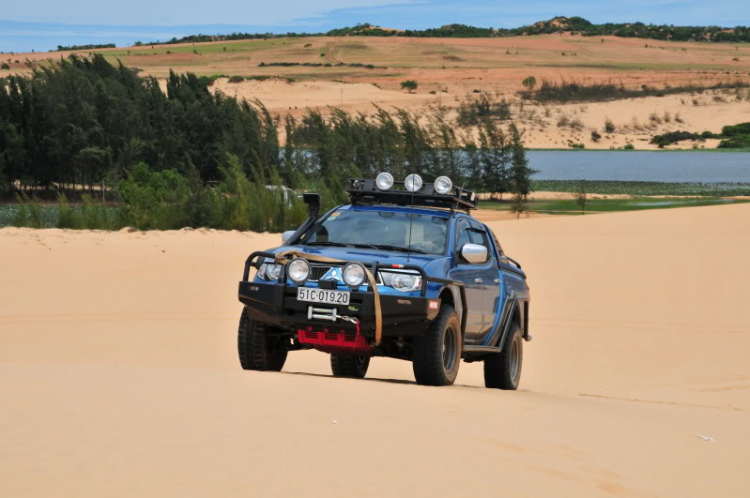 Cùng gia đình dạo chơi đồi cát Phan Thiết Cùng gia đình dạo chơi đồi cát Phan Thiết