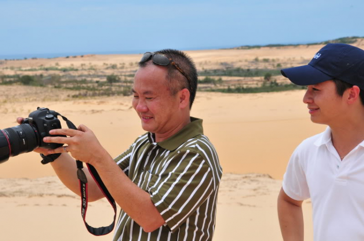 Cùng gia đình dạo chơi đồi cát Phan Thiết Cùng gia đình dạo chơi đồi cát Phan Thiết