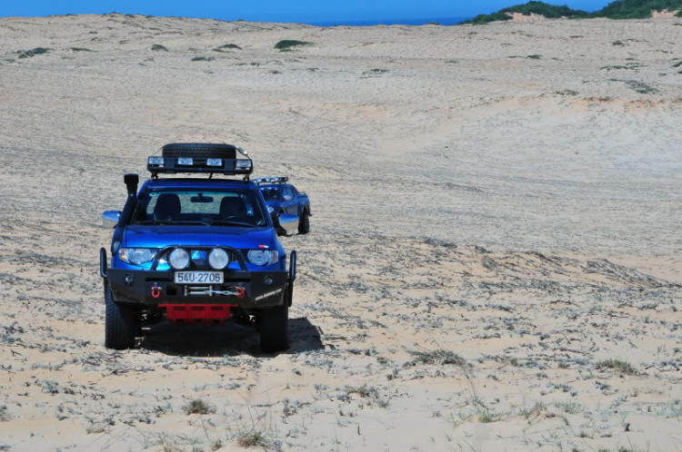 Cùng gia đình dạo chơi đồi cát Phan Thiết Cùng gia đình dạo chơi đồi cát Phan Thiết