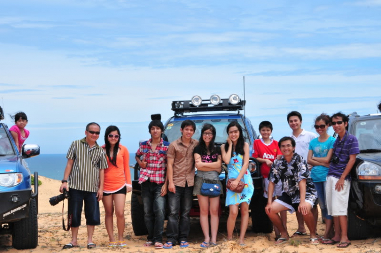 Cùng gia đình dạo chơi đồi cát Phan Thiết Cùng gia đình dạo chơi đồi cát Phan Thiết