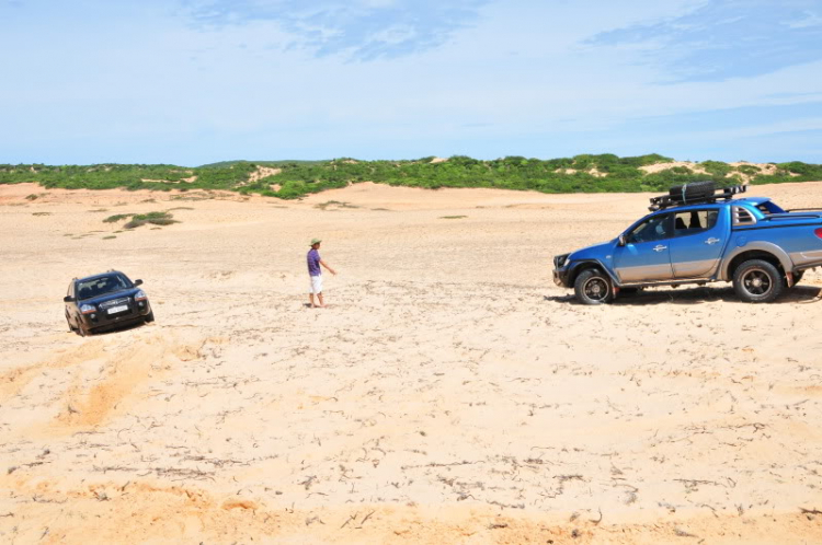 Cùng gia đình dạo chơi đồi cát Phan Thiết Cùng gia đình dạo chơi đồi cát Phan Thiết