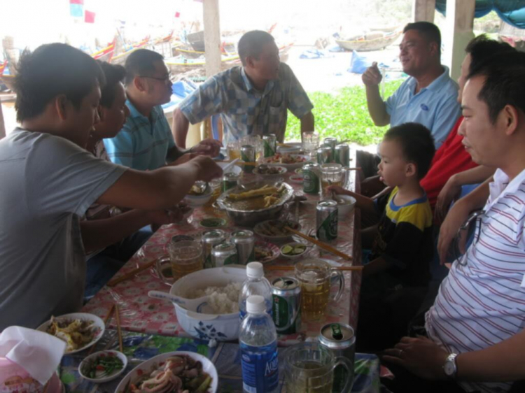 HÌNH ẢNH CHUYẾN ĐI PHAN THIẾT: HP PHAN TÈO VÀ NHỮNG NGƯỜI BẠN