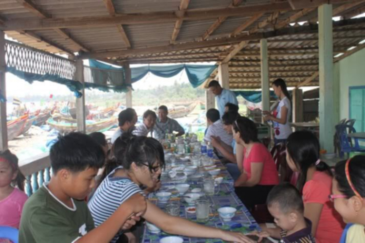 HÌNH ẢNH CHUYẾN ĐI PHAN THIẾT: HP PHAN TÈO VÀ NHỮNG NGƯỜI BẠN