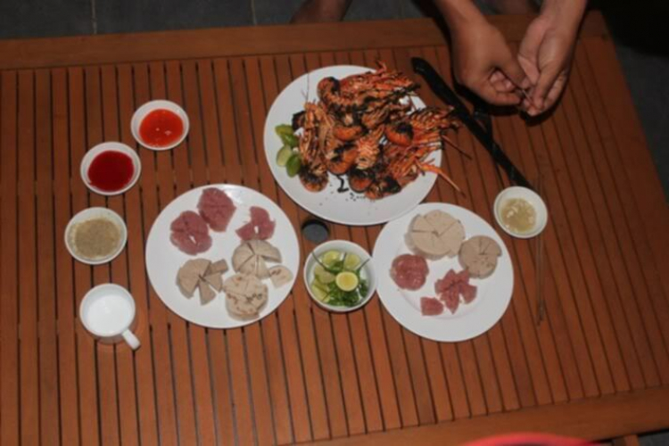 HÌNH ẢNH CHUYẾN ĐI PHAN THIẾT: HP PHAN TÈO VÀ NHỮNG NGƯỜI BẠN