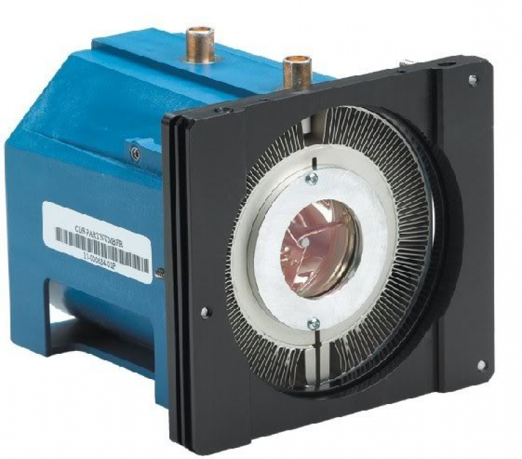 Tin Vui cho các Fans xem phim,sản xuất hàng loạt màn chiếu bạc tại Việt Nam với giá rẻ 60$ Tin Vui cho các Fans xem phim,sản xuất hàng loạt màn chiếu bạc tại Việt Nam với giá rẻ 60$