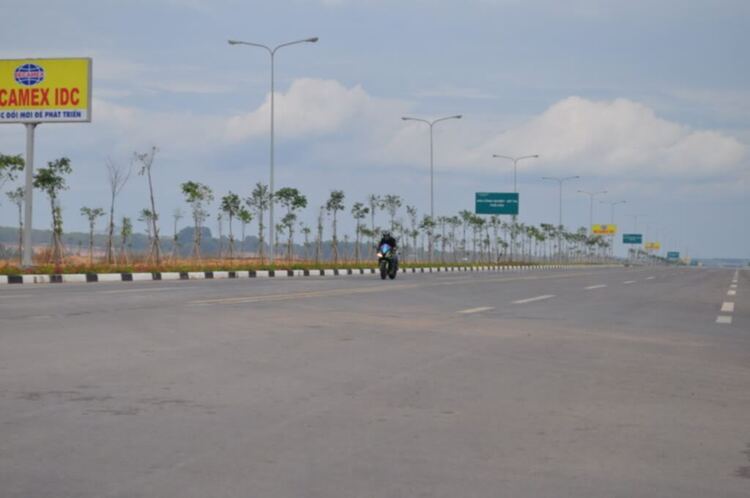 NGOINHAXANH và NHỮNG NGƯỜI BẠN NGOINHAXANH và NHỮNG NGƯỜI BẠN