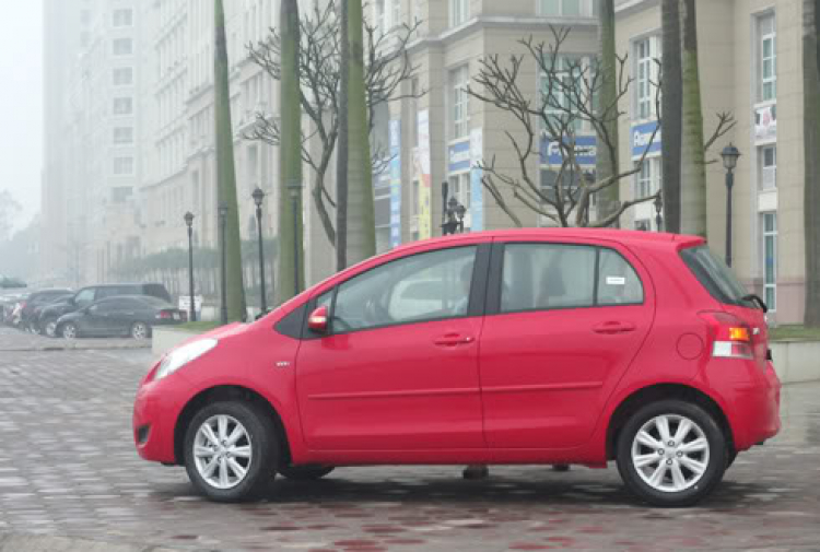 So sánh Mazda 2 và Yaris