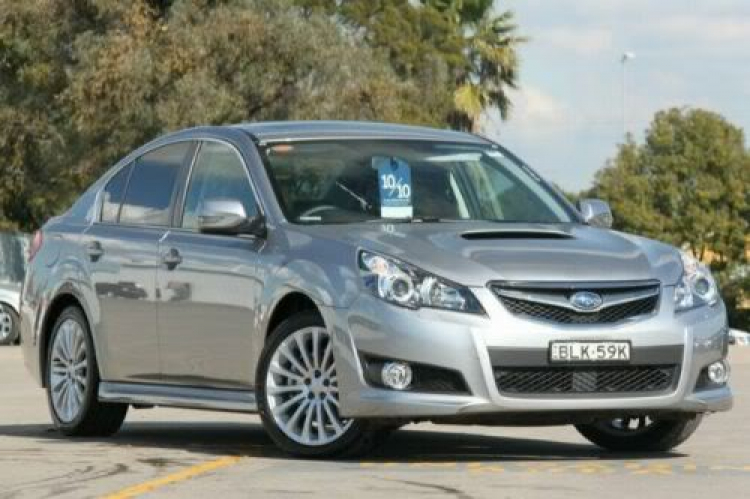 Hình xe Legacy 2.5 GT của bác Khoavan. Hình xe Legacy 2.5 GT của bác Khoavan.