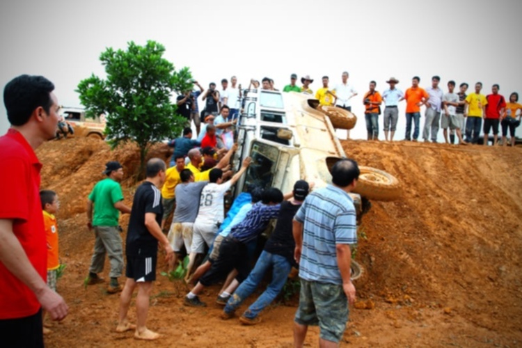 Tường Thuật đoàn Off-Road Sài Gòn tham dự VOC 2011