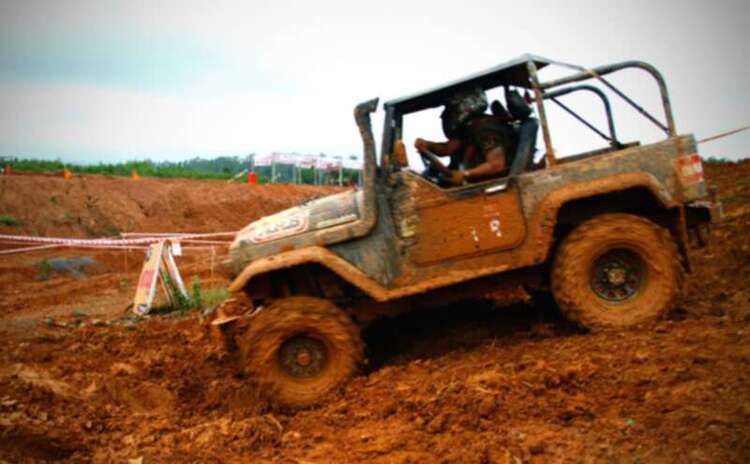 Tường Thuật đoàn Off-Road Sài Gòn tham dự VOC 2011