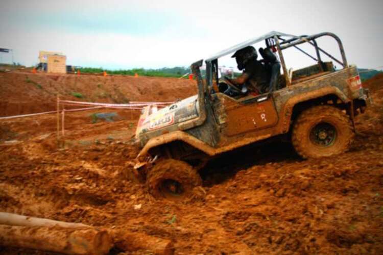 Tường Thuật đoàn Off-Road Sài Gòn tham dự VOC 2011