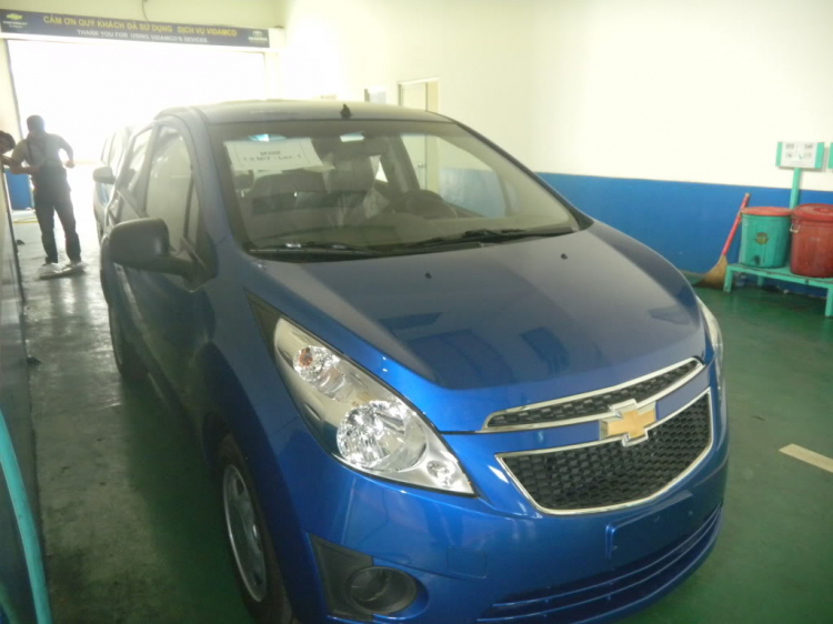 Một số hình ảnh của chevrolet spark 2011 .