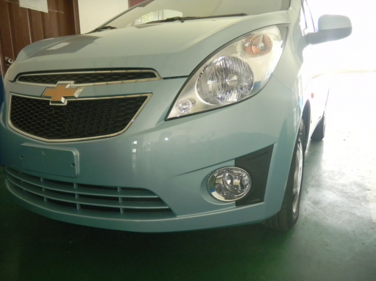 Một số hình ảnh của chevrolet spark 2011 .