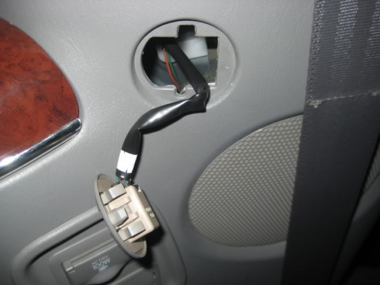 Tự hào là chiếc TOYOTA SIENNA LE duy nhất VN lắp và độ nhiều đồ chơi ! Tự hào là chiếc TOYOTA SIENNA LE duy nhất VN lắp và độ nhiều đồ chơi !