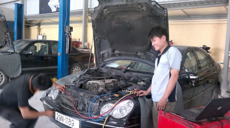 Thêm một gara (Đại Nam Auto Service)- dịch vụ xe hơi cao cấp tại Hà Nội hầu hạ anh em OS!