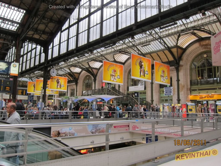 HFC: phóng sự ảnh chinh phục Paris + Geneva & Amsterdam (trang 6) HFC: phóng sự ảnh chinh phục Paris + Geneva & Amsterdam (trang 6)